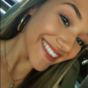 Meet your Posher, Ashlynn